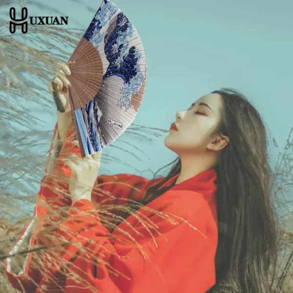 Handmade Japanese Folding Fan Kanagawa Wave Design